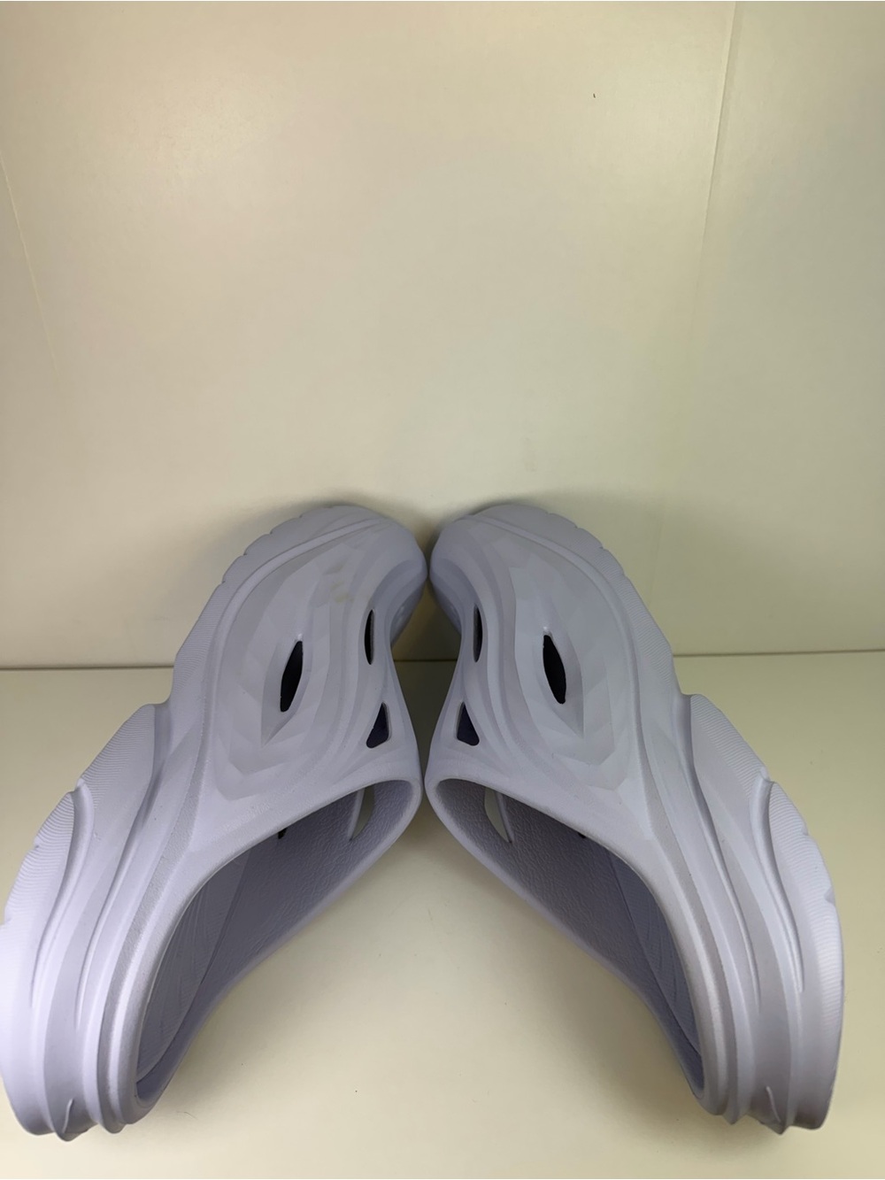 Hoka Recovery Slip-On Mule in Light Lavender - Picture 4 of 12